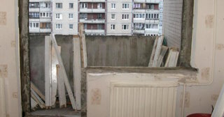Демонтаж подоконного блока в Угличе – услуги по доступным ценам от 1526 рублей
