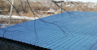 Демонтаж поликарбоната с крыши в Угличе - услуги по доступной цене от 611 рублей