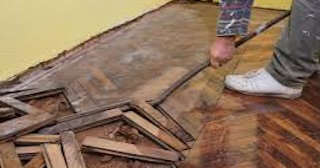 Демонтаж пола в квартире в Угличе - Стоимость от 509 рублей | Сварной-Глч